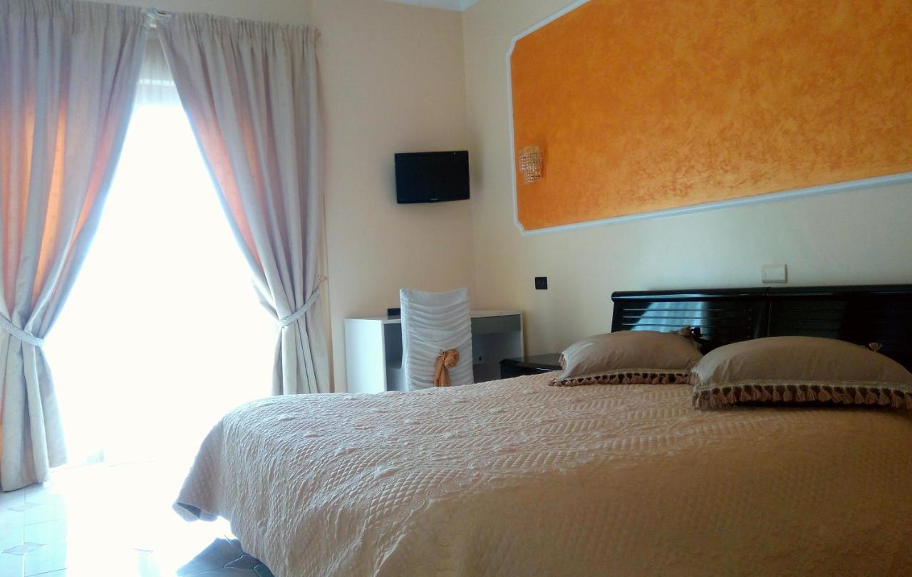 Hotel Al Querceto Tocco Caudio Εξωτερικό φωτογραφία